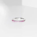 Ring Ellera - med toner af pink og hvide zirkoner