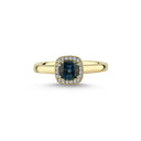 14kt. GRACE Ring med cushion-cut Londonblå topas 5mm + 0,10ct. W-si