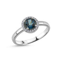 14kt. GRACE Ring med rund Londonblå topas 6mm + 0,10ct. W-si