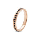 14kt DIWA ring med safir - hele vejen rundt