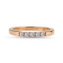 14kt. VIENNA Ring med 5 x 0,05ct. W-si