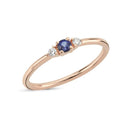 14kt. PETIT ring med safir og 2x0,025ct. W-si