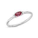 14kt. PETIT ring med oval rubin og 2x0,025ct. W-si