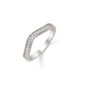 Sølv ring rhodineret V med syntetisk cubic zirconia i hel toppen  Mål: 5 x 2,2 x 2 mm.