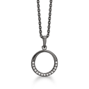 Sølv halskæde sort rhodineret cirkel med syntetisk cubic zirconia i den halve kant. Kæden er længde 42-45 cm.