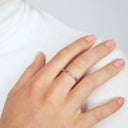 Ring Sarzana – 18 karat forgyldt, med multifarvede zirkoner.