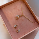 Vedhæng cubic zir. 8 karat. m. sølvkæde