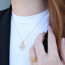 Simple Flower Vedhæng - Blankpoleret Forgyldt Sterling Sølv