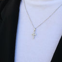 Pearl Cross Vedhæng - Blankpoleret Sterling Sølv m. 6 Ferskvandsperler