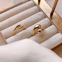 Bred 8 karat guld dråbe ring