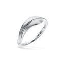 Tynd ring med blad i sølv