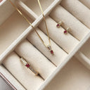 Kleopatra Queen ring rubin+0,12 H-W/SI 14 k
