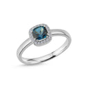 14kt. GRACE Ring med cushion-cut Londonblå topas 5mm + 0,10ct. W-si
