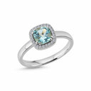 14kt. GRACE ring med cushion-cut lysblå topas 6 mm + 0,12ct. w-si