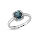 14kt. GRACE Ring med cushion-cut Londonblå topas 6mm + 0,12ct. W-si