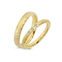 Hamret 14kt. Vielsesring med 1x0,02ct. w-si eller uden sten