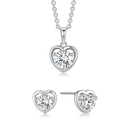 Sølv smykkesæt rhodineret hjerte med en syntetisk cubic zirconia.  Kæden er rhodineret sølv i længde 42-45 cm.