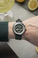 1564 Chronodate Automatic Steel / Garnish Green - 39 mm